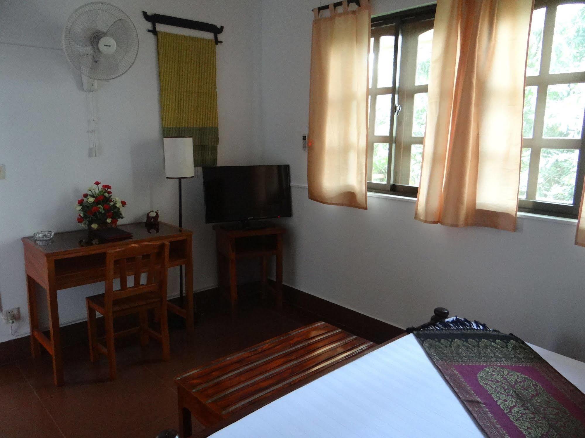 Alibi Guesthouse Phnom Penh Exterior foto